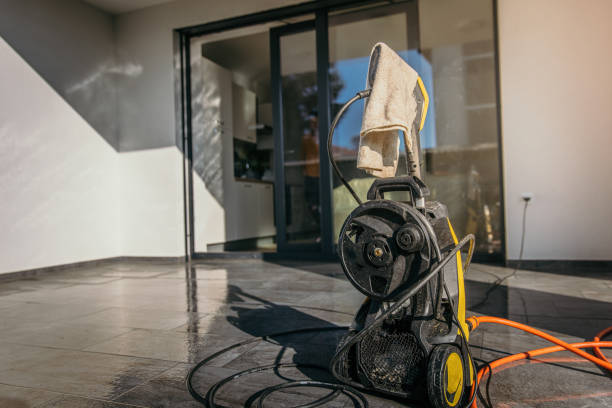 Best Machinery and Equipment Cleaning  in Bellflower, CA